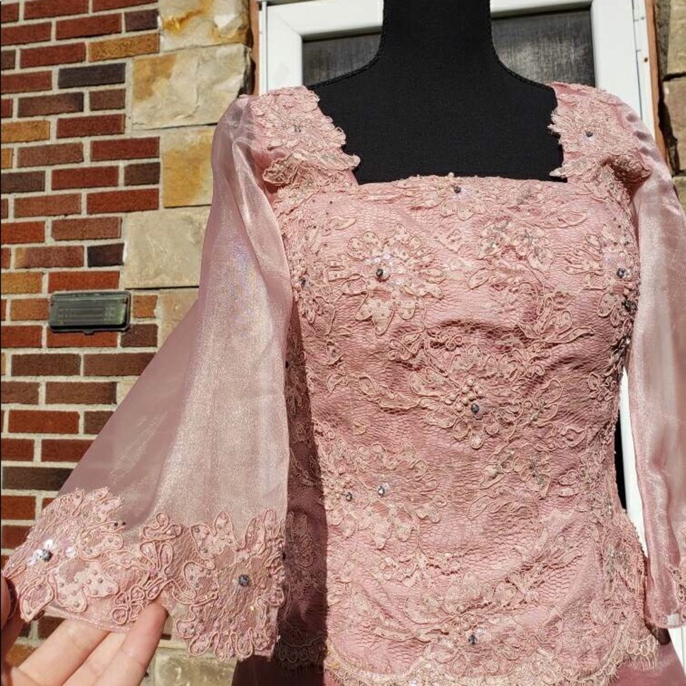 Mon Cheri Dress - Dusty Rose - Picture 3 of 7